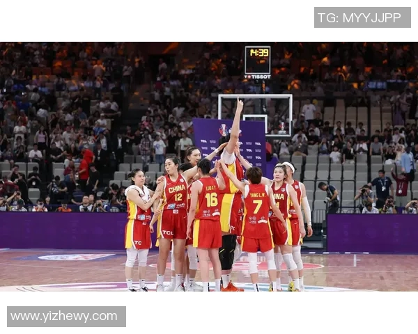 WCBA四川女篮迎战山东队全力争胜展现团队实力与拼搏精神